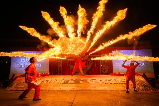 宜昌“橘子洲头”如何打响城区文旅地标出圈第一枪？