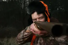 网贷，仍在围猎大学生图片