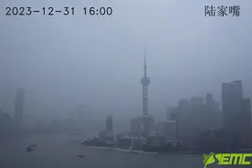 跨年夜紧急通知！上海迪士尼、长沙世界之窗烟花演出有变！广州等多地也发声明：没有活动图片