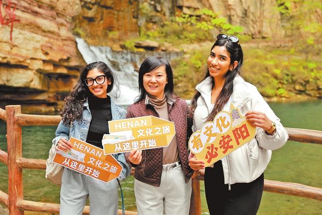 240小时过境免签政策实施一年 世界深度“种草”河南游