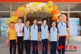 最美教师丨山东省潍坊盲童学校王文帅：送教上门，意外拯救一个家庭图片