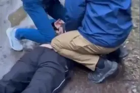 俄媒：乌国家安全局一“叛逃者”在莫斯科遭炸弹袭击，躲过一劫图片