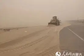 内蒙古8条高速2098公里不具备安全通车条件实施交通管制图片