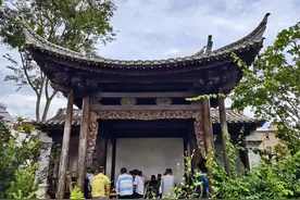 云南石屏：与网红二字无缘的小城，兴文重教思想贯穿古今图片