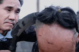 秀我中国｜你敢试吗？镰刀除了割草，还能用来剃头图片