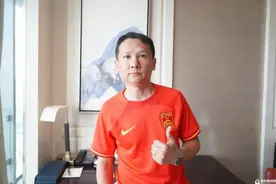 对话“足球大V"何胜：“生在中国，国足永远是我唯一的主队！”图片