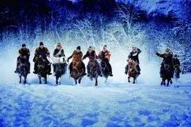 这样的冰雪游，又美又飒！图片