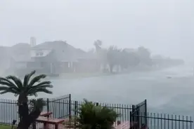 高温+飓风！美国南部300万用户断电，拜登批准得州发布重大灾难声明图片