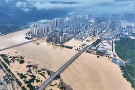贵州榕江遭遇特大洪水 多方力量紧急驰援图片