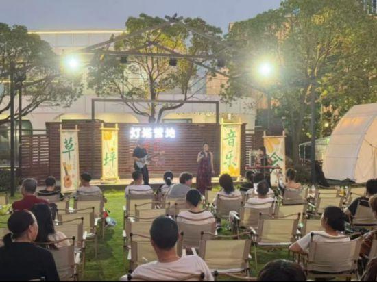 当国庆遇上长滩，在宝山的艺术浪潮里漫游整个黄金周