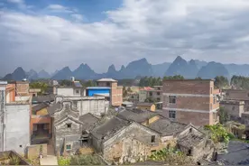 “外嫁女”还能继承原土地吗？落户城市后，原来的承包地怎么办？图片