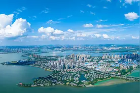 在长江边的大舞台，看江夏如何演绎精彩篇章图片