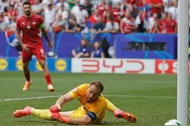 最后一舞|扑出C罗点球，奥布拉克已无遗憾图片