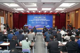 “乐业上海优+行动”2025届毕业生公共就业服务在临港启动图片