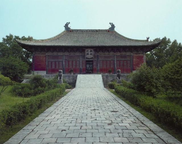 琉璃不语，华彩千秋——山西琉璃匠人以传承之微光续文脉之星火