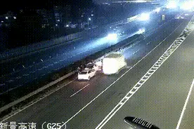 高速公路遇事故别慌！熟读“它”，关键时刻能……图片