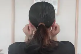 这些比散步还简单的动作，对健康有大益处！赶紧练起来！图片