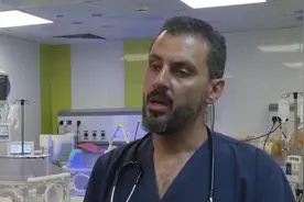 加沙孕妇遭空袭身亡 紧急剖宫产女婴获救图片