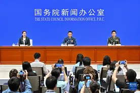 各项准备基本完成 新型装备将集中亮相——国新办发布会公布九三阅兵活动具体安排图片
