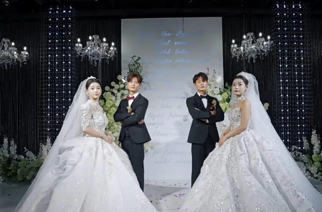 河南商丘一双胞胎兄弟同天迎娶双胞胎姐妹,被赞“复制粘贴的幸福”-图2