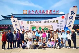 淅川：中原看“海”游受热捧图片