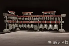 3755字铭文自带“说明书”“备忘录” 曾侯乙编钟成功入列《世界记忆（国际）名录》图片