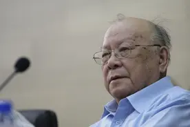 逝者 | 学生眼中的江平：他经常说，律师要多为弱势群体服务图片