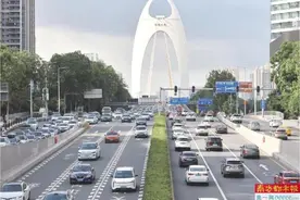 外地小客车可预约申请工作日高峰通行图片