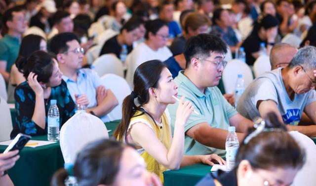烟台举办“山东DOU是好风光”专题培训交流会