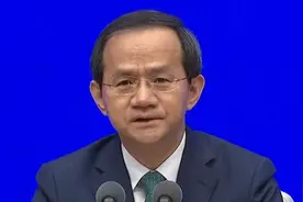 去年北京经济总量达4.4万亿元视频封面