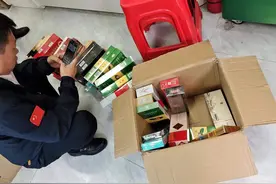 宝安石岩：促销售卖清假烟 网格巡查稳市场图片