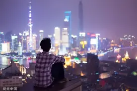 闪电心灵愈站｜名校毕业两年找不到工作 心理专家：找回自信，跟自己和家人和解图片