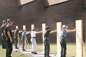 大湾区警察运动会火热开赛 粤港澳警察决战“枪王”图片