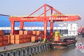 时评：铁路物流升级，货运集装箱化三重突破图片