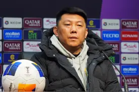 帅论|泰山赢球喜气洋洋，唐田：过年就要有过年的样子图片