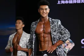 驻马店籍健美选手邬博获中国健身健美精英职业联赛冠军图片