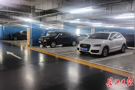 30元/月的夜间停车卡办了240多张！万象城：欢迎更多街坊来停车图片