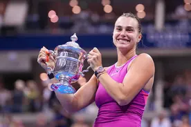 直落两盘击败佩古拉 萨巴伦卡首夺美网女单冠军图片