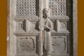 文博日历｜妇人启门石刻图片