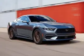 因特朗普关税，高盛集团将美国今年汽车销量预期下调近100万辆图片