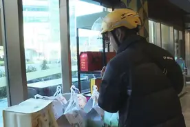 “小份菜”受欢迎，“无需餐具”订单变多了！外卖等餐饮服务企业探索常态化“反浪费”图片