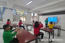 青年说｜一毕业就“住”进特教学校里的公费生图片