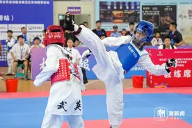 蓝红对决燃情上演 2024全国青少儿跆拳道巡回赛柯桥站开赛图片