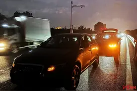 两男子高速路上开“斗气车”引追尾！一人被行拘14天，另一人也难逃处罚图片