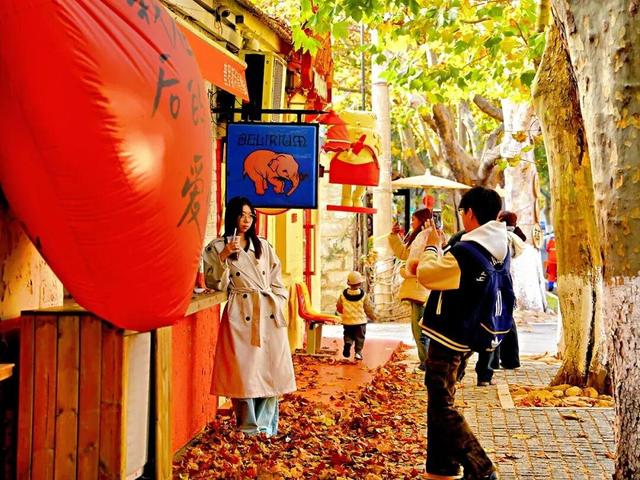 从1902年美到现在！威海这条870米的老街最近又有人扎堆了