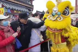 锣鼓声响 多彩民俗迎新年图片