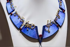 姚绣艺术在进博会尽展东方神韵图片