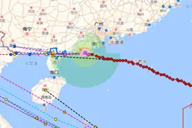 台风“桦加沙”在阳江市海陵岛沿海登陆，湛江进入7级风圈图片