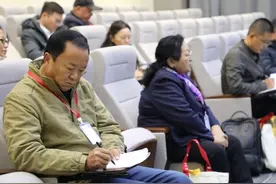 “两路”是彩虹路、幸福路、团结路图片