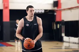 纵观CBA｜63分21篮板，天津篮球有了自己的詹姆斯图片